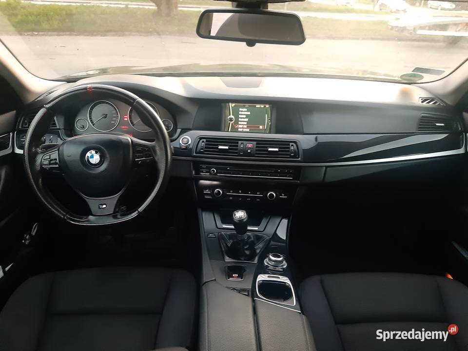 BMW 520 F11 243 Panorama BiXenon Nowy rozrząd i manualna Końskie