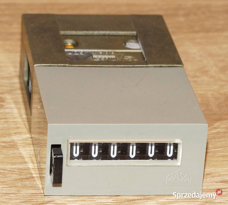 Elektromechaniczny kasowalny licznik impulsów ZL Części i akcesoria śląskie Gliwice