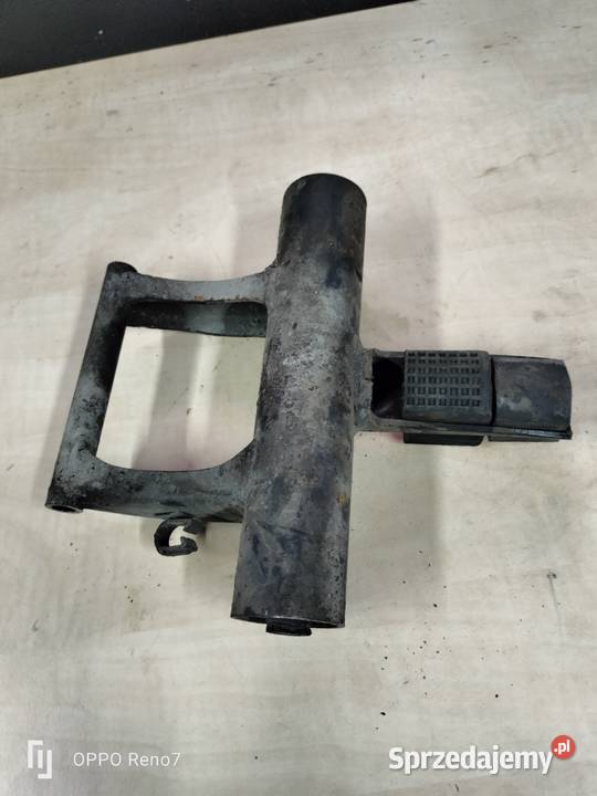 Wahacz mocowanie silnika Piaggio sfera 50 2T Łubno