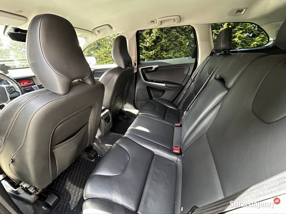 Volvo Xc 60 20 D Diesel Automat Skóra 2017 r nawigacja Łódź sprzedam