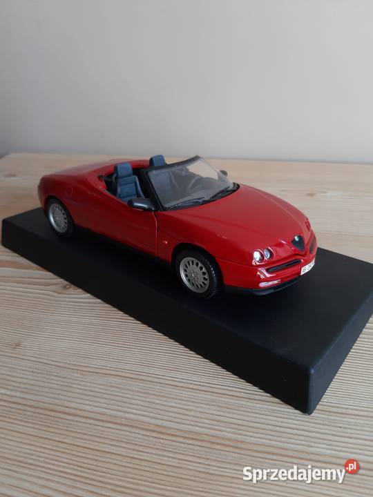 Model samochodu 118 Alfa Romeo Spider 1995 Głuchołazy