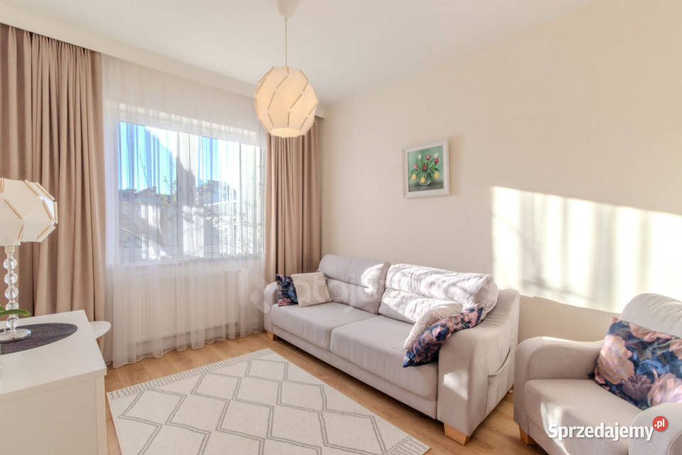 Mieszkanie 681m2 3 pokojowe Rumia