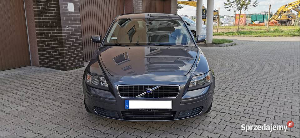 VOLVO S40 18 125 2006r DOINWESTOWANE LAKIER NOWY benzyna Poznań