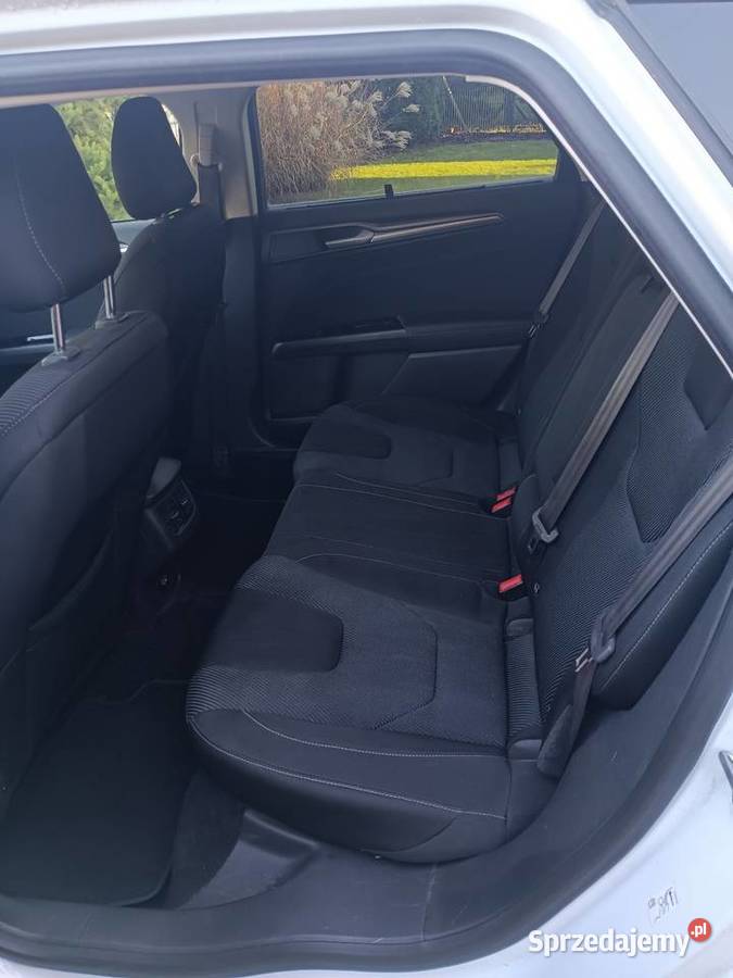 Ford Mondeo Ford MONDEO 180 POWERSHIFT Sony