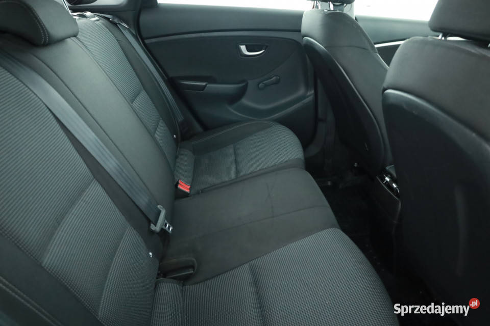 Hyundai i30 16 CRDi elektryczne szyby Piaseczno sprzedam