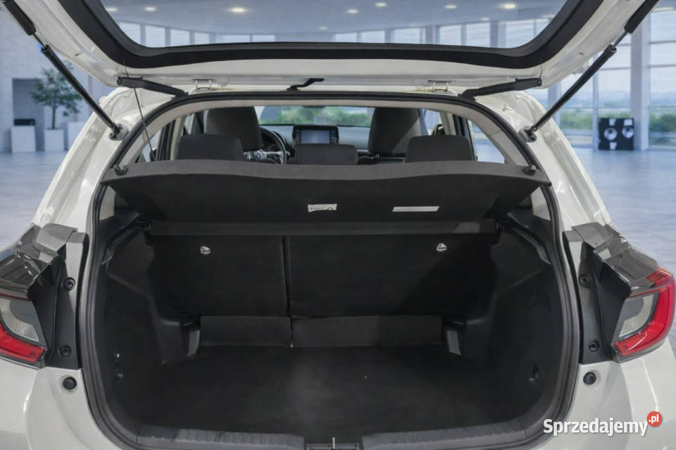 Toyota Yaris 2022 Yaris Salon Polska 1Właściciel Białystok sprzedam