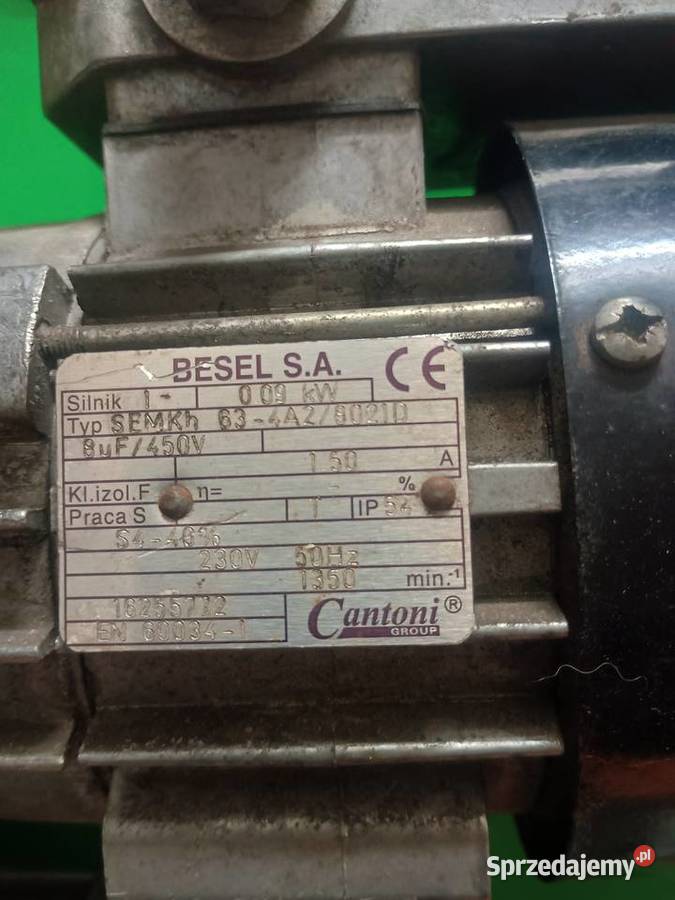 Sprzedam silnik z przekładnią Akcesoria grzewcze łódzkie Włocin-Wieś