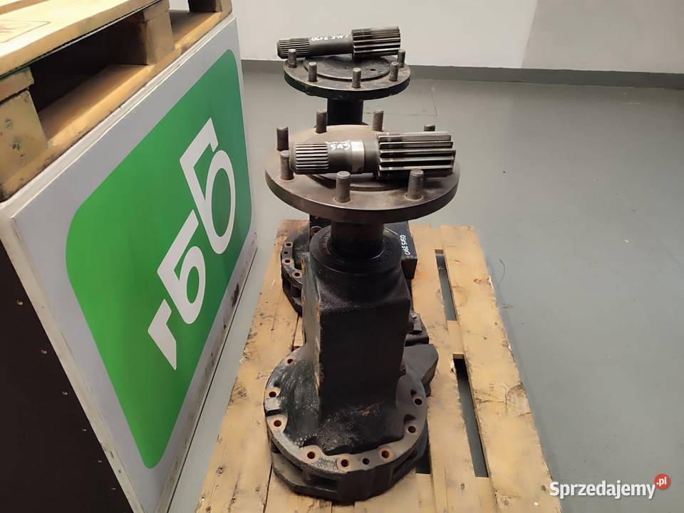 Zwolnica Półoś Piasta 134572402 Case IH 5150 Wilkowo