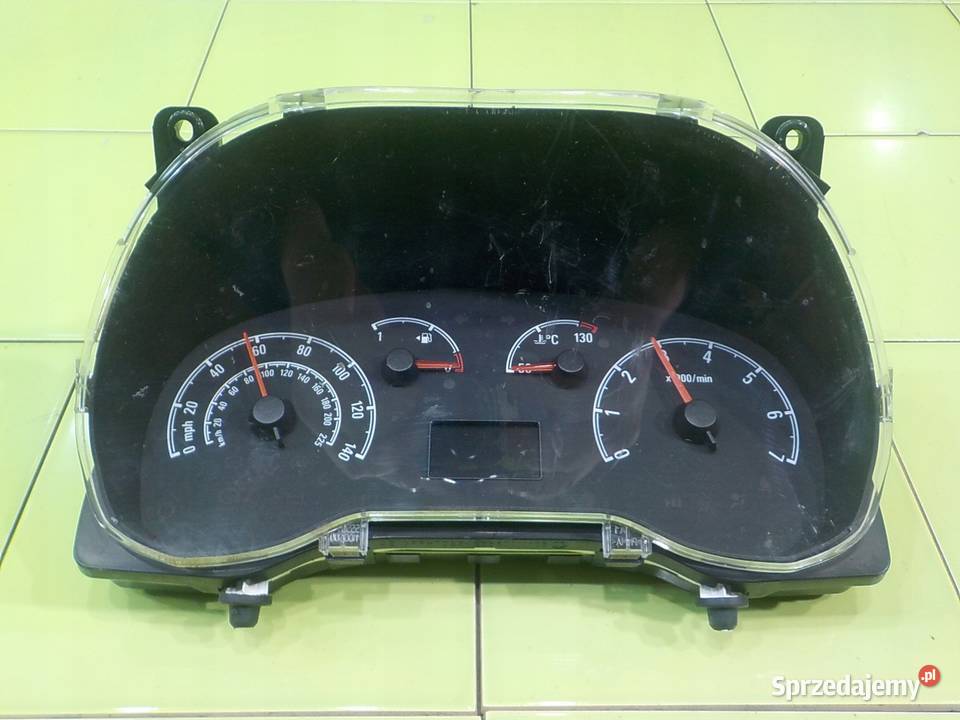 OPEL COMBO D 13 CDTI 14r VAN L1H1 licznik zegary mazowieckie Suków sprzedam