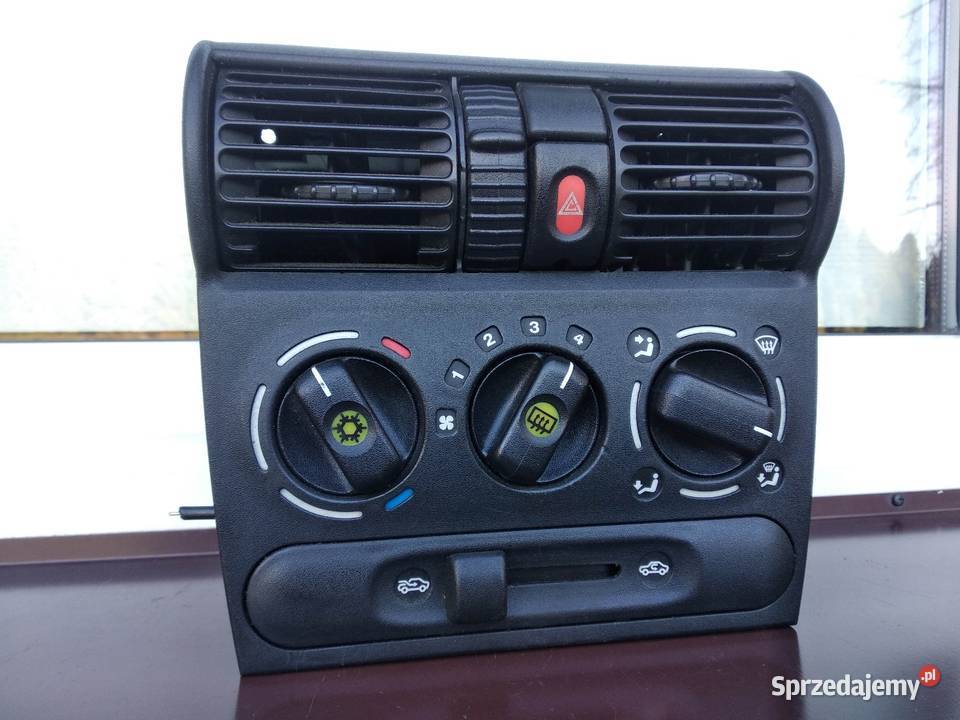 Opel Corsa B Tigra A panel nawiewu klima Sieradz