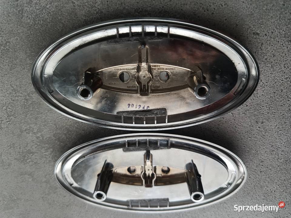 KIA Sportage IV 2sztuki emblemat znaczek logo małopolskie