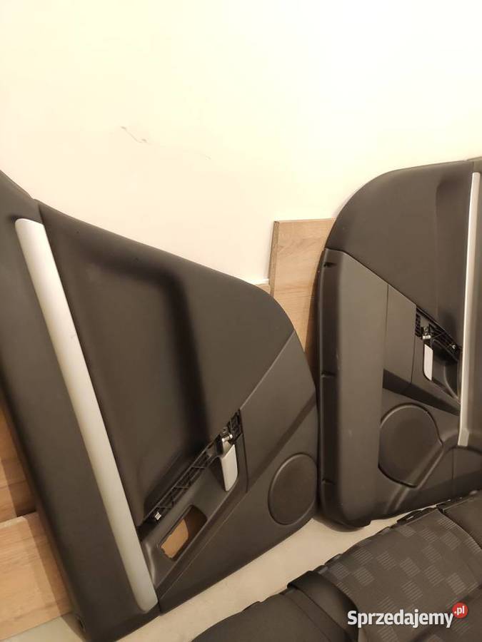 Okazja Boczki kanapa tył zaślepki przełączniki Kobyłka