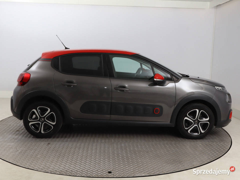 Citroen C3 12 PureTech manualna C3