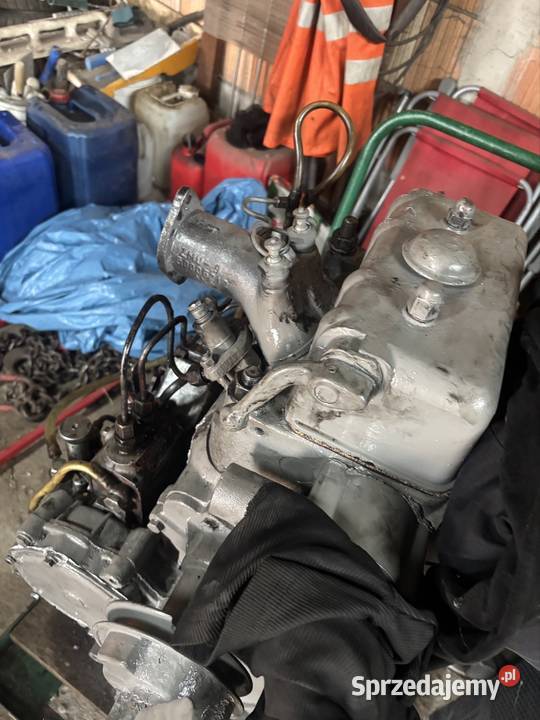 sprzedam silnik c330 I głowicą c328 Silnik i osprzęt Piła