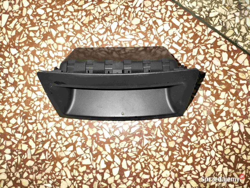 Schowek tunelu centralnego BMW E60 E61 Poręba