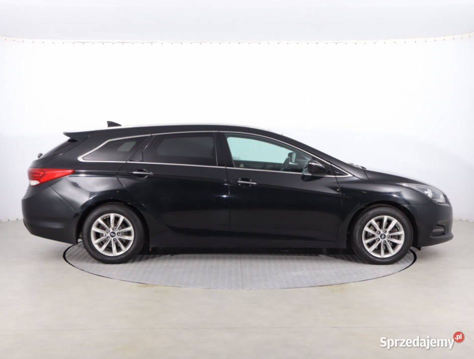 Hyundai i40 17 CRDI Piaseczno sprzedam