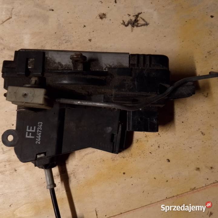 Zamek drzwi opel Części samochodowe Sawin