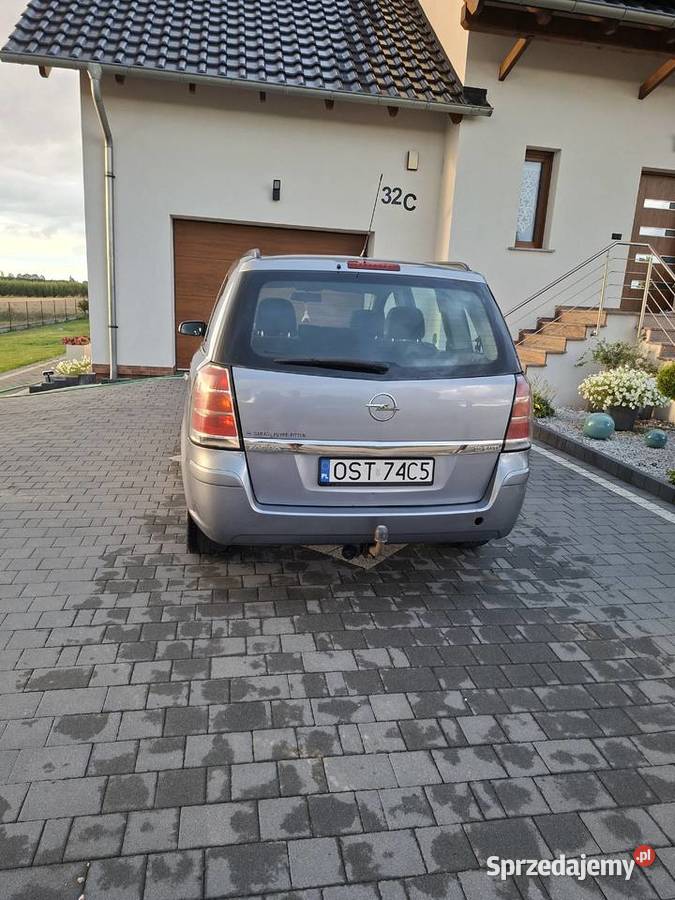 Sprzedam Rok produkcji 2008 Zafira Nogowczyce