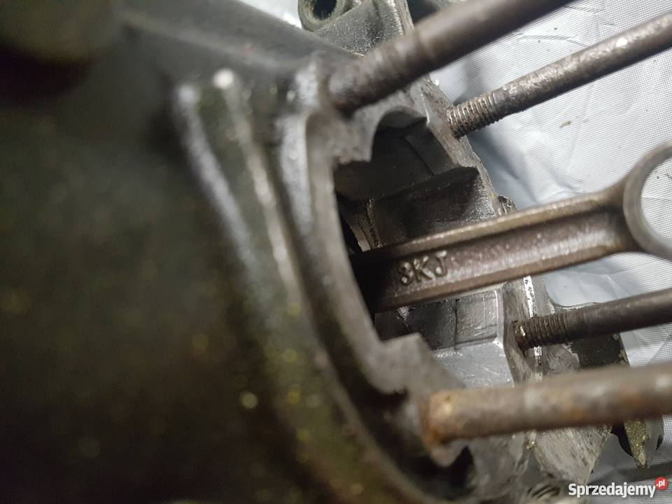 Kartery z wałem i przełożeniami minarelli Aerox Części motocyklowe