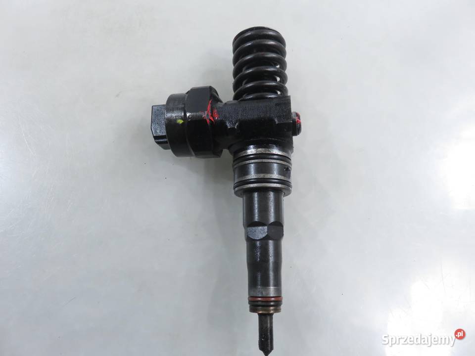 POMPOWTRYSKIWACZ AUDI A4 B5 19 TDI 038130073F małopolskie