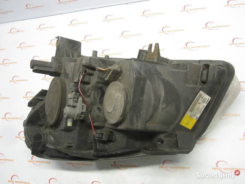 NISSAN QASHQAI I J10 07r lampa prawa przód osobowe Kielce