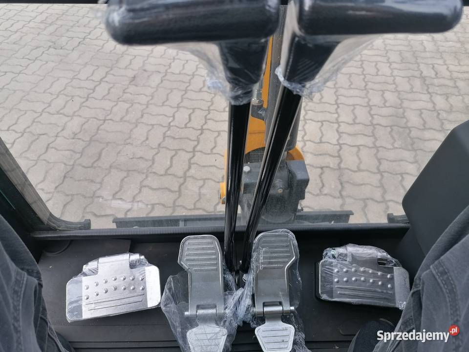 Koparka YUCHAI U20 porządna maszyna w rozsądnej Błonie