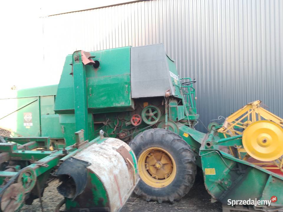 Kombajn Volvo s830 do zboża i fasoli w całości Poturzyn