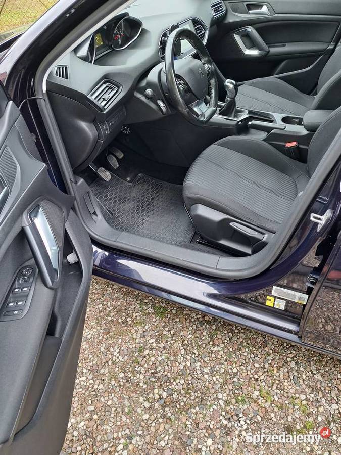 Peugeot 308 SW 110Allure NavigacjaRadioekran