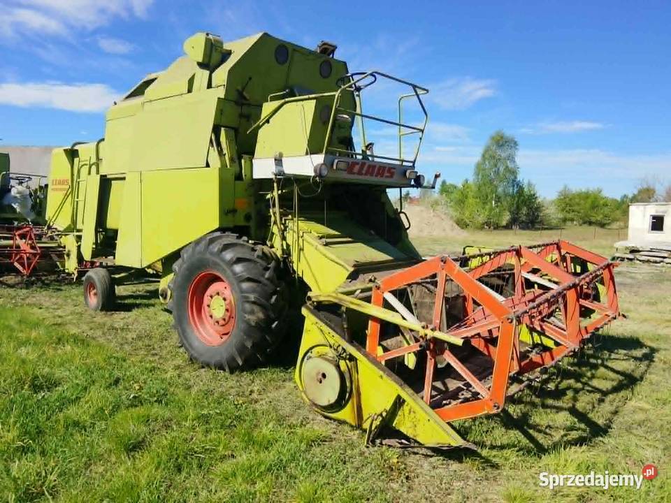 Kombajn zbożowy Claas Mercator 50 z sieczkarnia Skaryszew