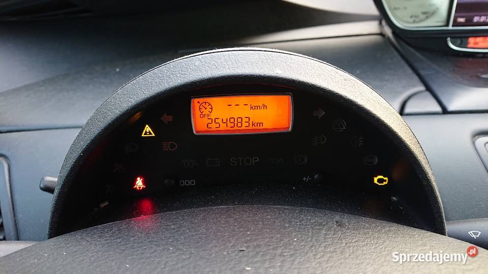 Citroen C8 2010 07 20 Diesel srebrny Suwałki sprzedam