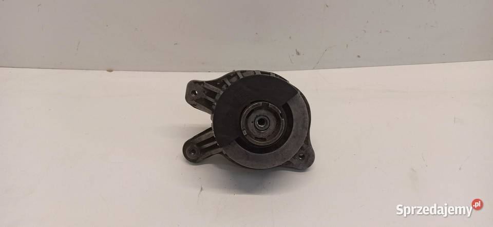 MERCEDES W205 PODUSZKA SILNIKA A2052406617 osobowe sprzedam