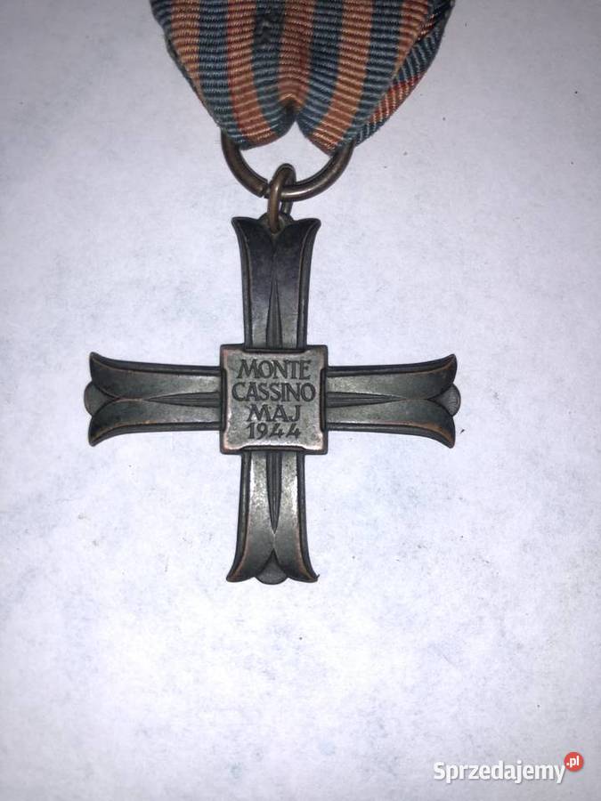 Krzyż Monte Cassino wielkopolskie Oborniki