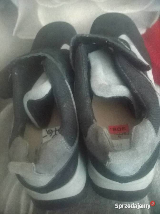 Nowe damskie buty inna Świętajno