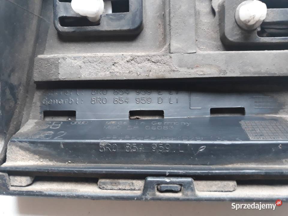 AUDI Q5 8R0 LISTWA NAKŁADKA BŁOTNIKA LEWA PRZÓD Części samochodowe Międzychód