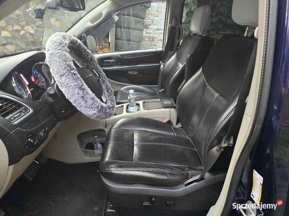 2016 zadbany Chrysler Town Country V6 36 Limited benzyna Town & Country śląskie Katowice