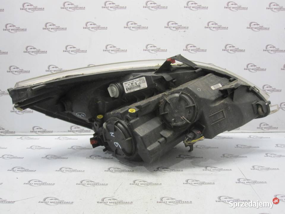 OPEL MERIVA B 10r lampa lewa przód ANGLIK Lampy przednie świętokrzyskie sprzedam