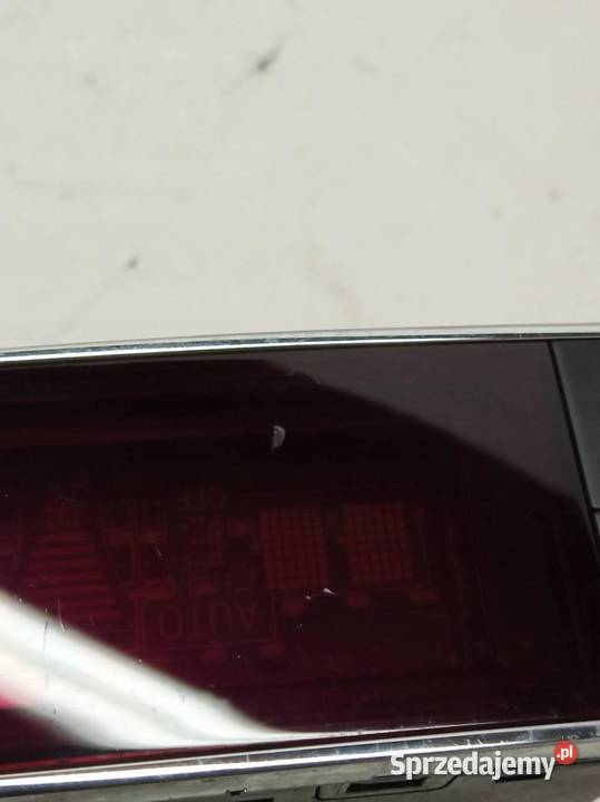 PANEL NAWIEWU 2048303390 MercedesBenz Eklasa IV osobowe sprzedam