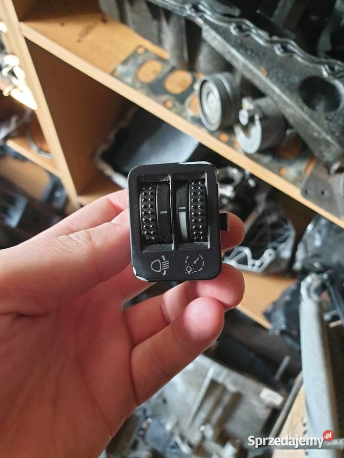 Przycisk Podgrzewanie Szyby Tył Regulacja Golf 4 osobowe świętokrzyskie Sandomierz