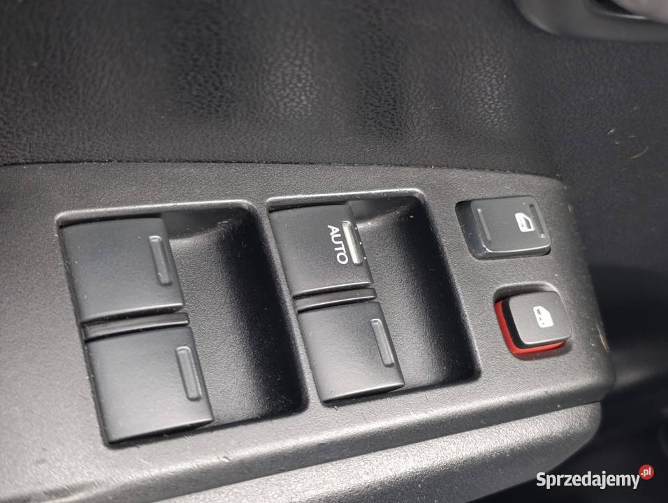 III 14 iVTEC 100 74kW Manual Automatyczna benzyna Warszawa