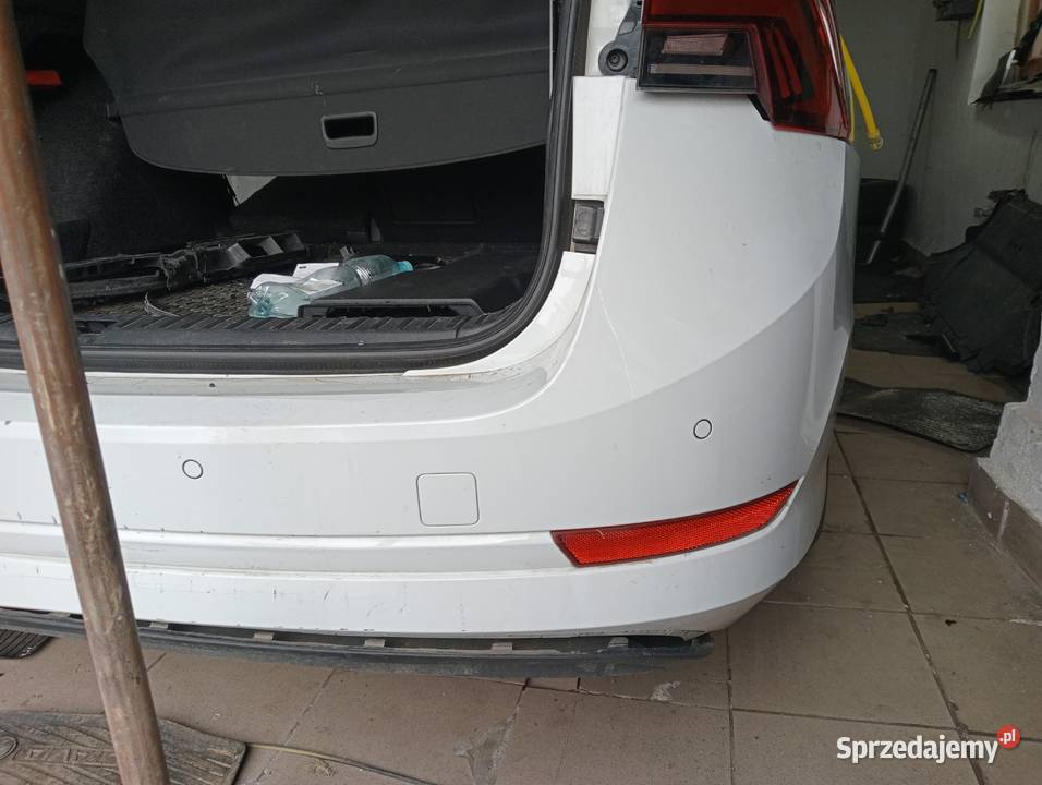 ZDERZAK TYŁ TYLNY SKODA OCTAVIA 4 IV belka KOMBI śląskie sprzedam