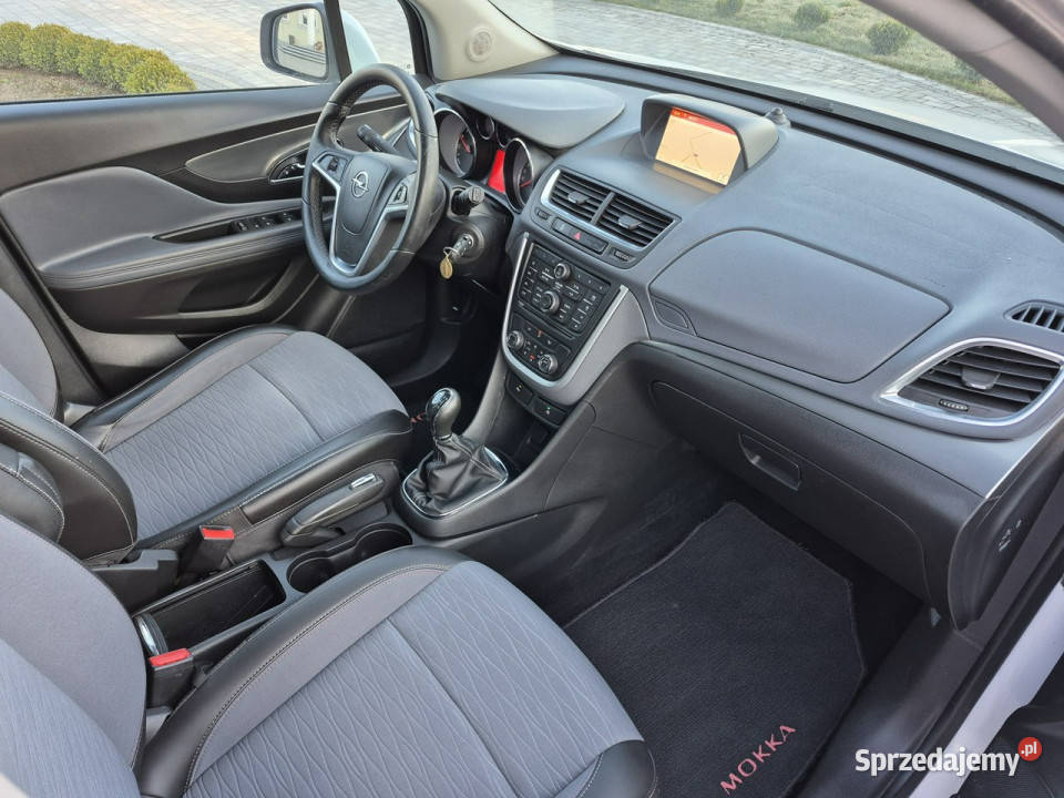 Opel Mokka benzyna półskórka navi kamera 14