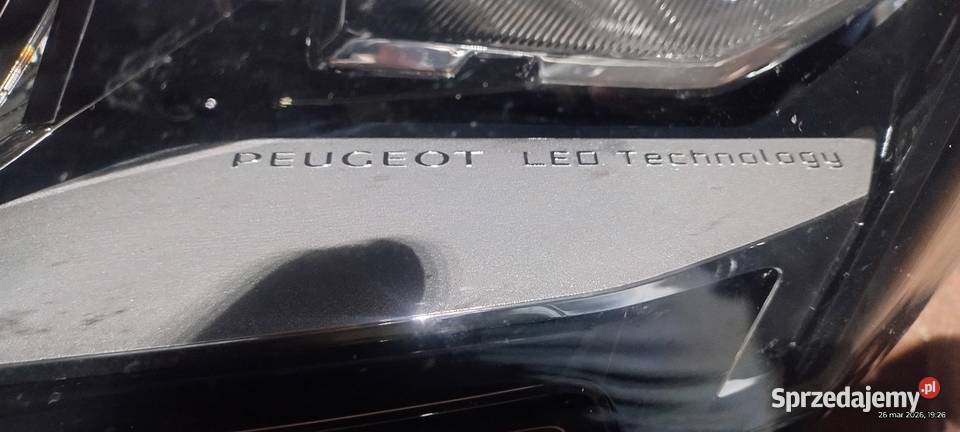 Reflektor full LED Peugeot 3008 5000 mazowieckie Wyszków sprzedam