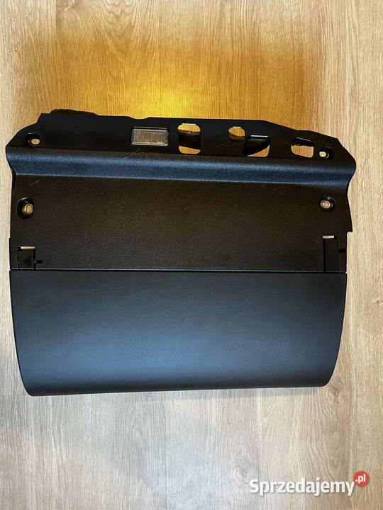 Schowek pasażera a3 8p 3drzwi LIFT 2003 Rok produkcji 2003 wielkopolskie Ostrów Wielkopolski