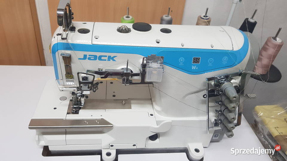 Renderka przemysłowa Jack W4 z silnikiem Radom