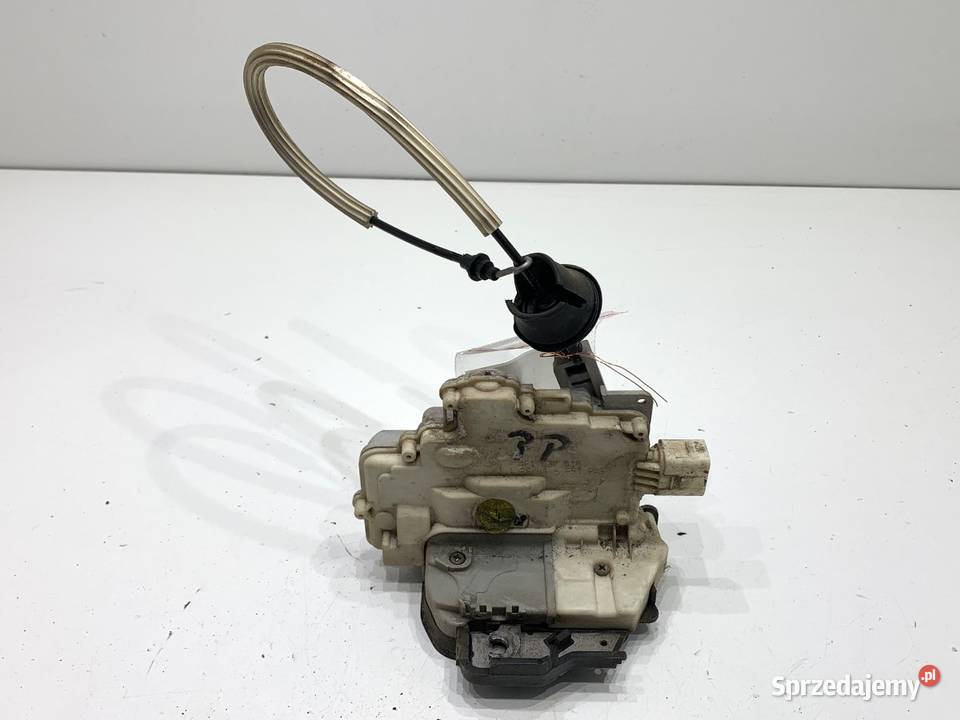 ZAMEK DRZWI PRAWY PRZÓD AUDI A6 C6 SedanLimuzyna podkarpackie