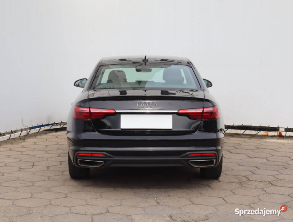 Audi A4 35 TFSI manualna Łódź