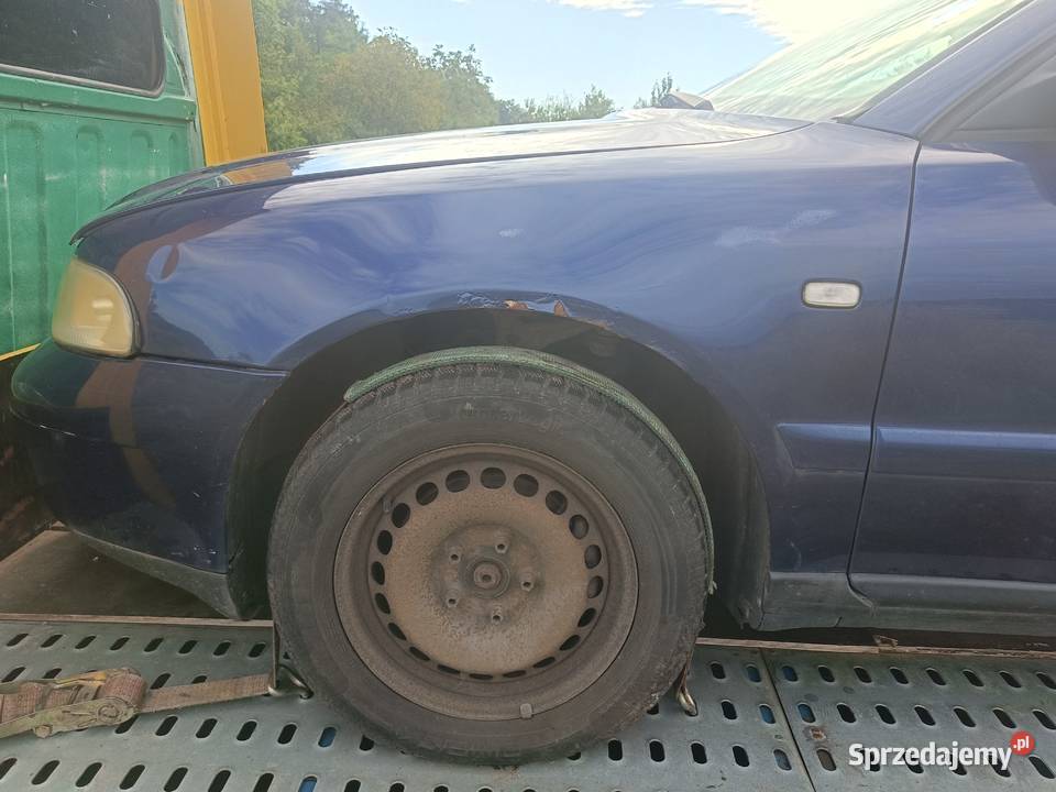 Błotnik Lewy LZ5K Audi A4 B5 FL a36 osobowe śląskie Myszków
