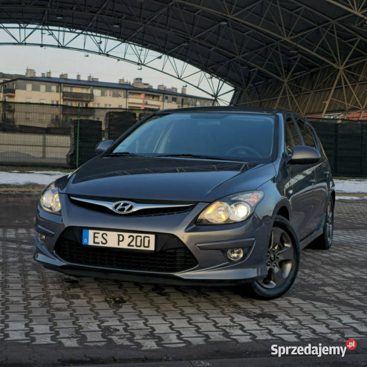 Hyundai i30 Hyundai i30 14 Blue Classic I VAT marża mazowieckie Ostrów Mazowiecka sprzedam