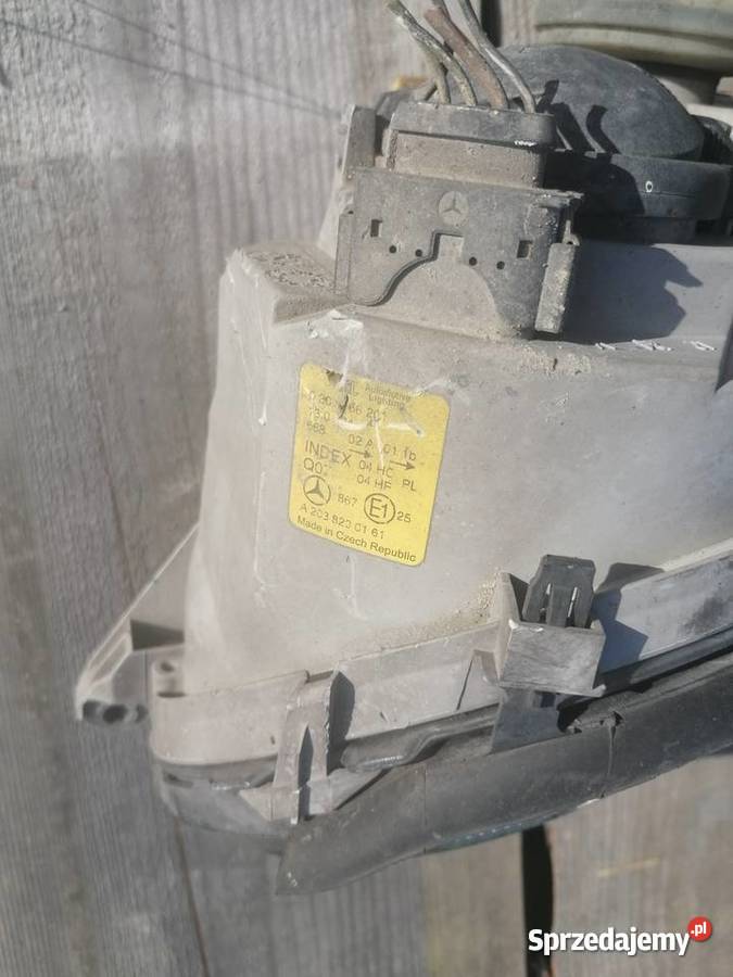 Lampy Przód Kpl Mercedes W203 osobowe lubelskie Wisznice