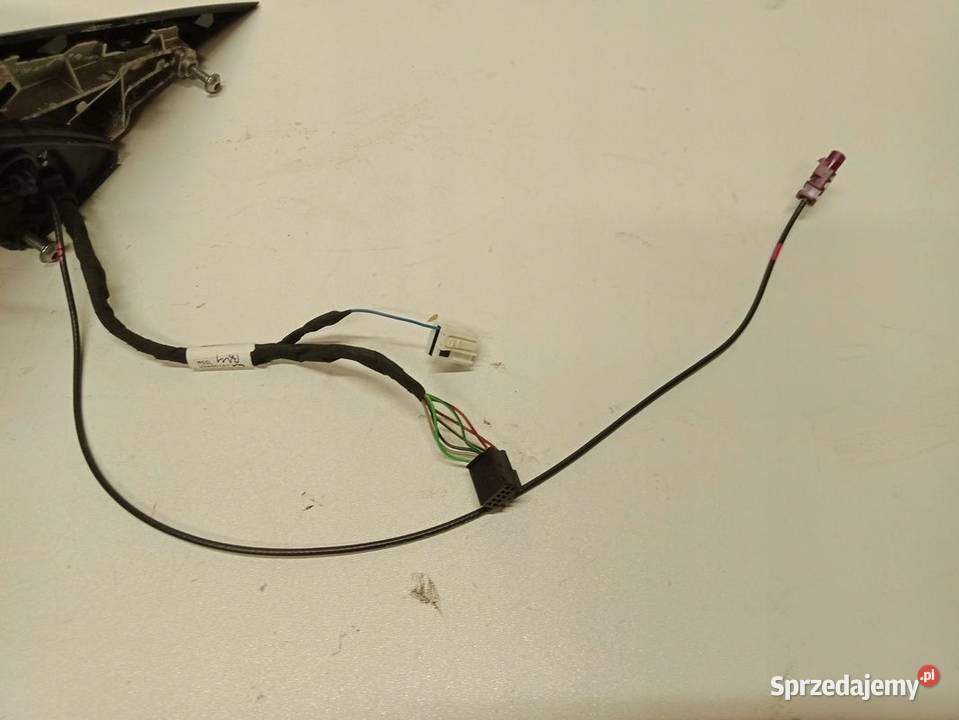 MERCEDES EKLASA W213 LUSTERKO PRAWE 71 8 PIN Rakoniewice